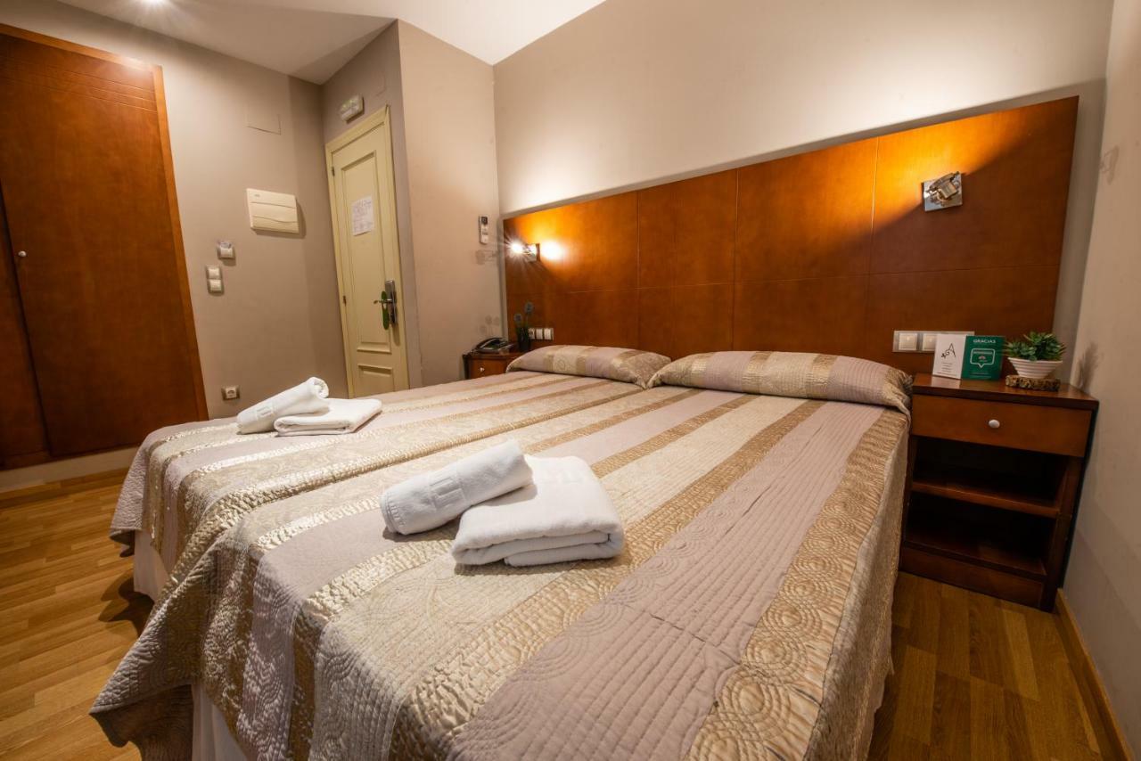 Hotel El Acebo Jaca Eksteriør bilde