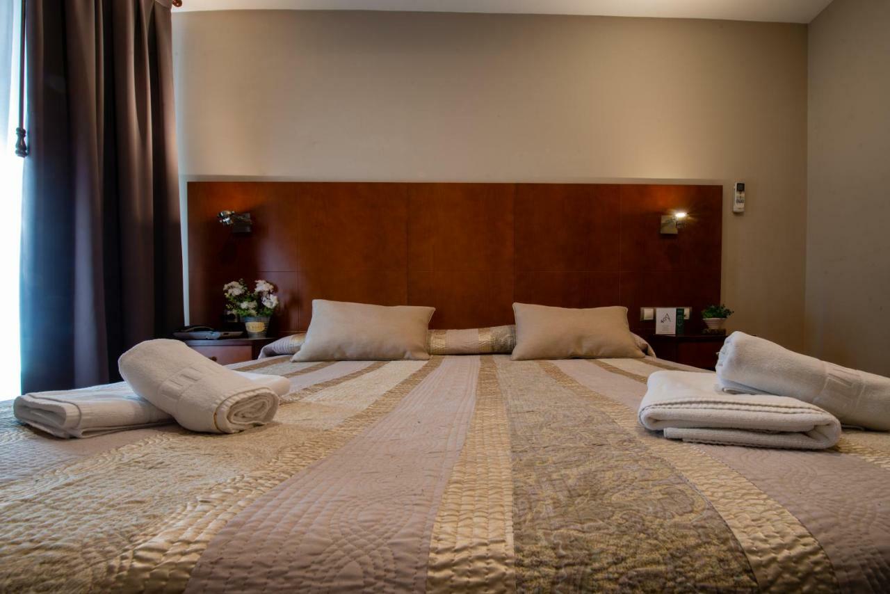 Hotel El Acebo Jaca Eksteriør bilde